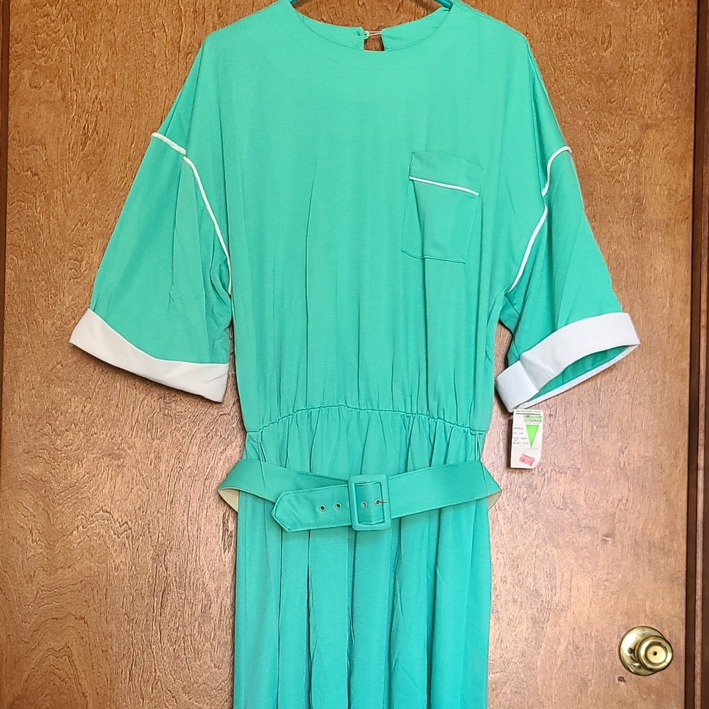 1980s Lynn Davis dress size 18